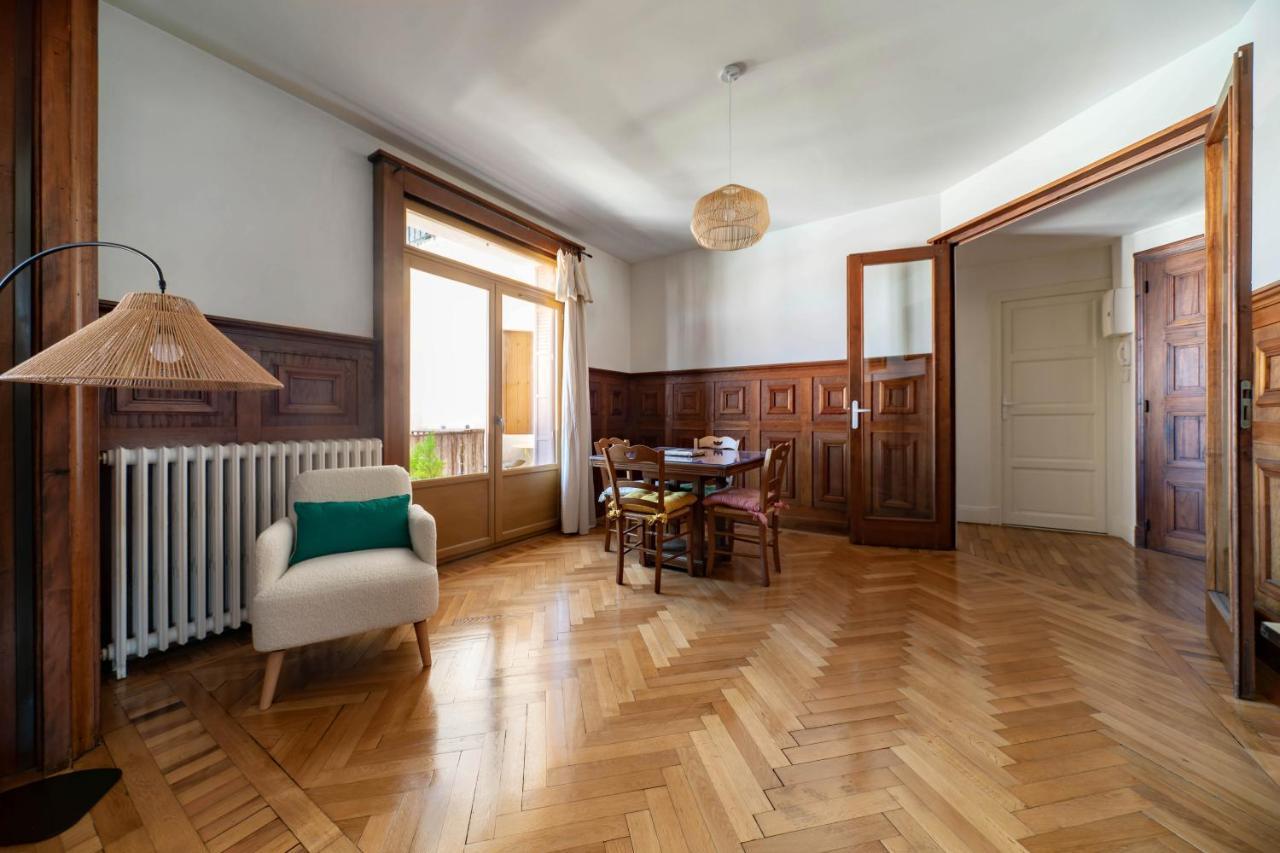 Le Belfort - Grand Appartement Avec Terrasse Et Parking Prive Vichy Exteriör bild